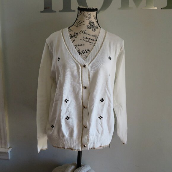 Dressin Cardigan White button down longsleeves size M Brand New w/tag - Picture 1 of 5
